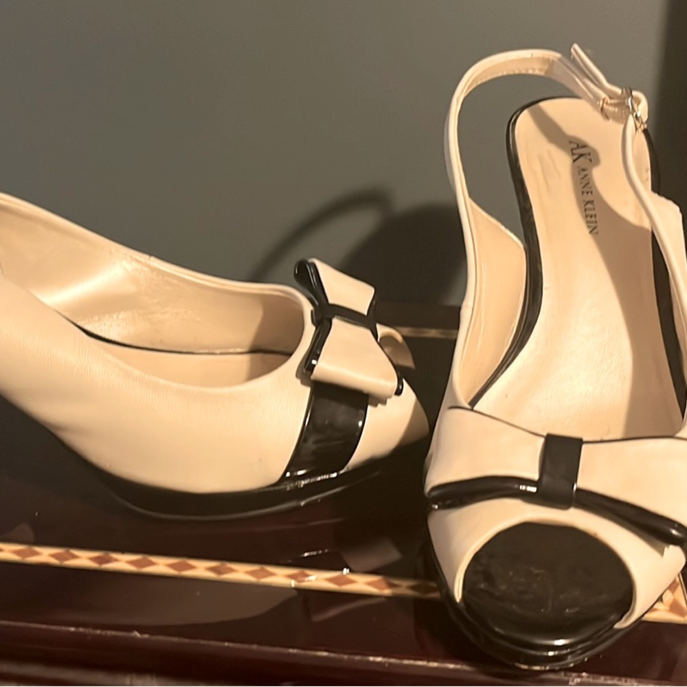 Anne Klein heels